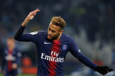 Neymar Nyesal Bogem...