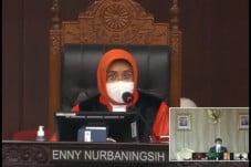 Uji Materi UU Penyiaran,...