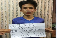 Polisi Tetapkan Penusuk...