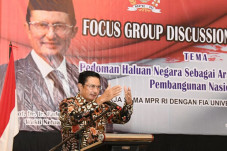 Fadel Muhammad Desak...