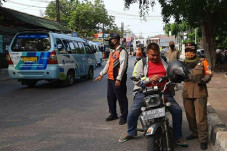 Kepedulian Warga Jakut...