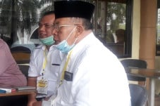 Bupati Sergai Soekirman...