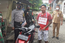 Ngeyel Tak Pakai Masker,...