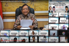 Beri Kuliah Umum Mahasiswa...