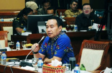 Dukung Pam Swakarsa,...
