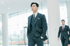 Park Seo-joon Akan Beri...