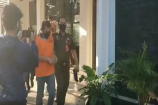 Kejari Cirebon Tahan...
