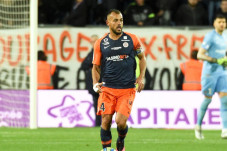 Tertua di Ligue 1 Prancis,...