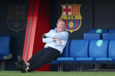 Celaka, Koeman Tak Bisa...