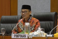 Maba Diminta Teken Pakta...