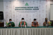 Gus Yaqut: Gubernur...
