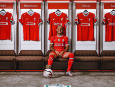 Liverpool Langsung Mainkan...
