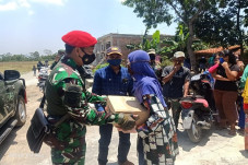 Pusdiklatpassus Bersama...
