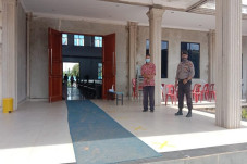 Sambangi Gereja, Polresta...