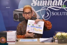 Ustaz Adi Hidayat Temukan...