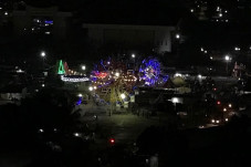 Zona Merah, Pasar Malam...