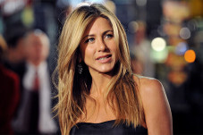 Duh! Emmy Awards Siap...