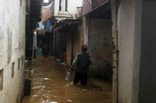 Camat Kembangan Sebut...