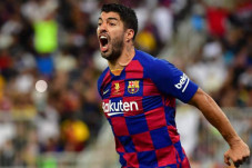 Barcelona Akan Beri...