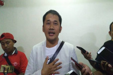 Hanung Bramantyo: Please...