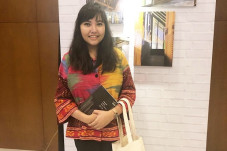 Modal Rp0, Wanita Ini...