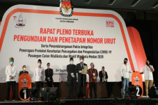 KPU Medan Tetapkan Akhyar-Salman...