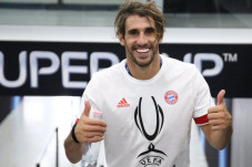 Jadi Pahlawan Bayern,...