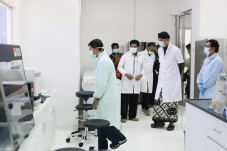Kebut Penanganan COVID-19,...