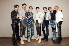 Tampil di ITA Awards...