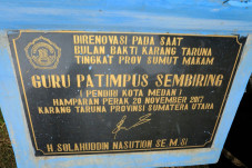 Pendiri Kota Medan Guru...