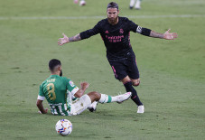 Penalti Sergio Ramos...