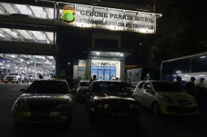Balapan Liar di Gerbang...