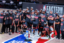Miami Heat Tantang LA...