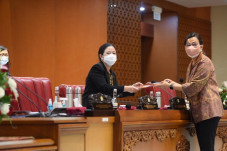 Ini Dia Titah Puan Maharani...