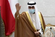 Kuwait Melepas Mendiang...