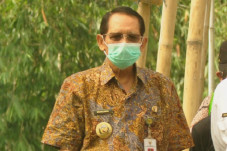 Membelot di Pilkada,...