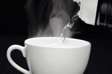 Studi: Minuman Panas...