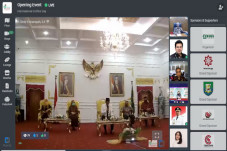 Memperkenalkan Kopi...