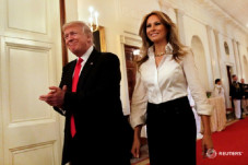 Trump dan Istri Positif...