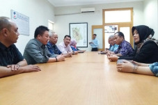 Diduga Gelapkan Uang...