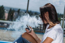 Wuih Canggih! Vape China...