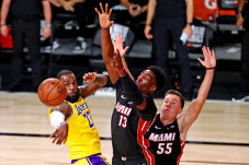 Final NBA Game 3, Senin...