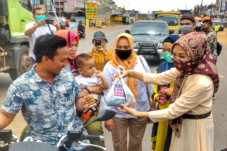 Anggota DPR RI Renny...