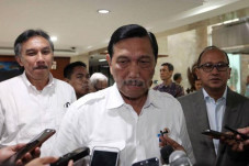 Luhut Peringatkan Jangan...