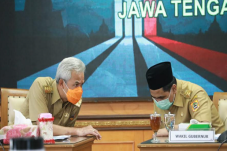 Ganjar Imbau Buruh Jateng...