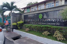 Panitera Positif COVID,...