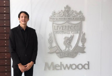 Resmi, Liverpool Rekrut...