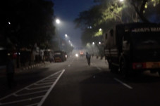 Dipukul Mundur, Mahasiwa...