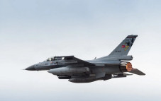 Jet F-16 Turki Ditempatkan...
