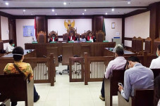 Lagi, Sidang Gugatan...